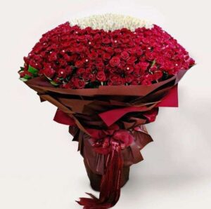 Send Flowers to Hoshiarpur 26 Elegant Arrangement By FloralBuckets